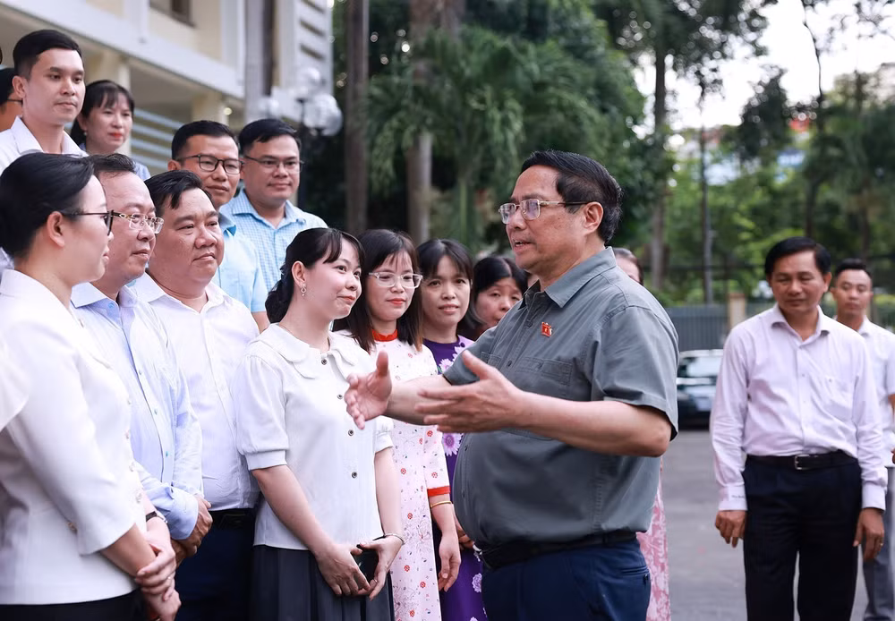 vna-potal-thu-tuong-tham-trung-tam-phuc-vu-hanh-chinh-cong-phuong-ninh-kieu-8146719.jpg