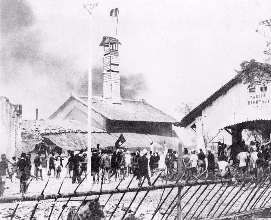 1940年11月23日，南圻起义在南方多省同时爆发。与北山起义一起，南圻起义是“全国起义的信号”，是1945年八月革命胜利的第二次总演习。图自越通社