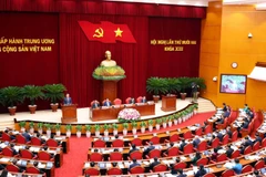 越共中央总书记苏林主持会议并致开幕词。图自越通社
