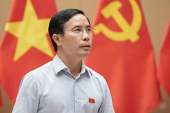 范德印当选岘港市人民委员会主席一职。图自越通社