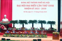 迎接越共十四大:越共河内市第十八次代表大会隆重开幕。图自越通社