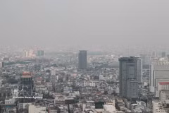泰国空气污染加重 PM2.5预警升级。图自越通社