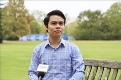 英国剑桥大学网络犯罪研究中心研究员武越英。图自越通社