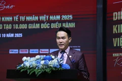 越南青年企业家协会主席、2025年越南民营经济论坛主席邓鸿英。图自越通社