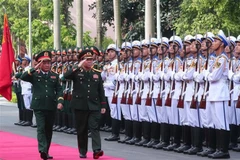 老挝人民军总政治局主任翁松·印潘匹米对越南进行正式访问。图自越通社