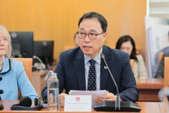 韩国驻越大使崔泳三。图自越通社