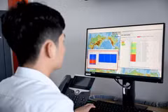 亚洲直达海缆最大容量高达50Tbps。图自Viettel