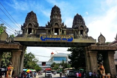 阿兰亚普拉特—波贝（Aranyaprathet - Poipet）国际口岸，是泰国与柬埔寨之间的重要国际口岸。图自Thanate Tan／Flickr
