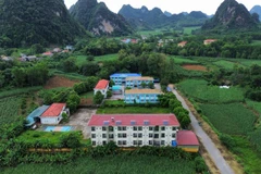 高平省复和乡复和中学民族寄宿学校。图自越通社