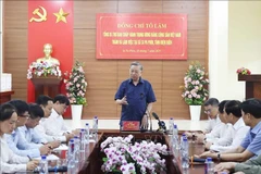 苏林总书记发表讲话。图自越通社