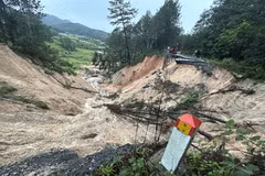 Mimosa隘口发生严重山体滑坡 林同省宣布进入紧急状态。图自越通社