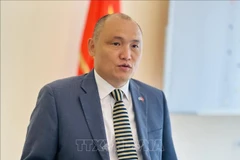 哈萨克斯坦驻越南大使卡纳特·图米什。图自越通社