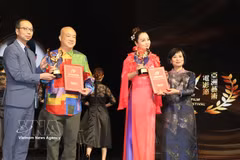 越南影片《奇南客栈》获亚洲电影节最佳导演奖。图自越通社