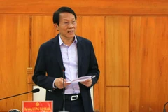 梁三光大将发表讲话。图自越通社