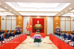 会见现场。图自越通社