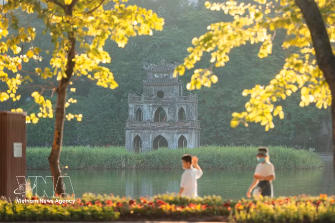 vnanet-potal-xao-xuyen-chieu-thu-ha-noi-7608219.jpg
