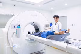 海防国际综合医院配备的采用人工智能（AI）技术的UCT 960 CT扫描系统。图片来源：越通社