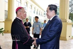 越南国会主席陈青敏走访河内总教区 