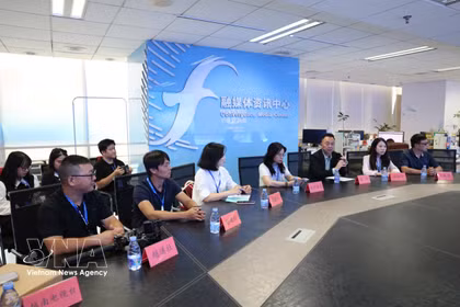 福建新时代国际传播中心有限公司总经理赖晗出席座谈会并发表讲话。图自越通社