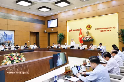 国会主席陈青敏发言。图自越通社