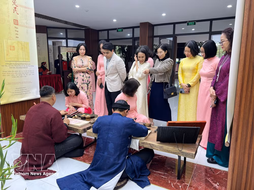 vnanet-nq80-nhu-ho-them-canh-14-3.jpg