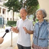 曾担任电影《阮爱国在香港》顾问的研究学者李明汉接受越通社记者的采访。图自越通社