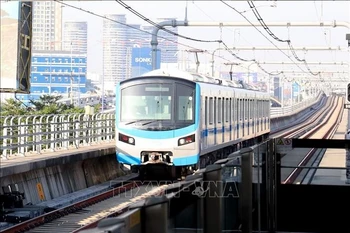 胡志明市地铁一号线。图自越通社