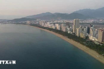 芽庄海滩。图自越通社
