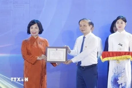 越通社荣获展位设计一等奖。图自越通社