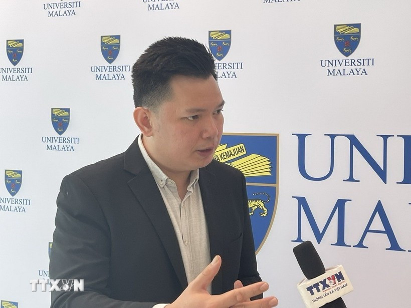 马来亚大学外交、战略与安全分析师张耀光。图自越通社