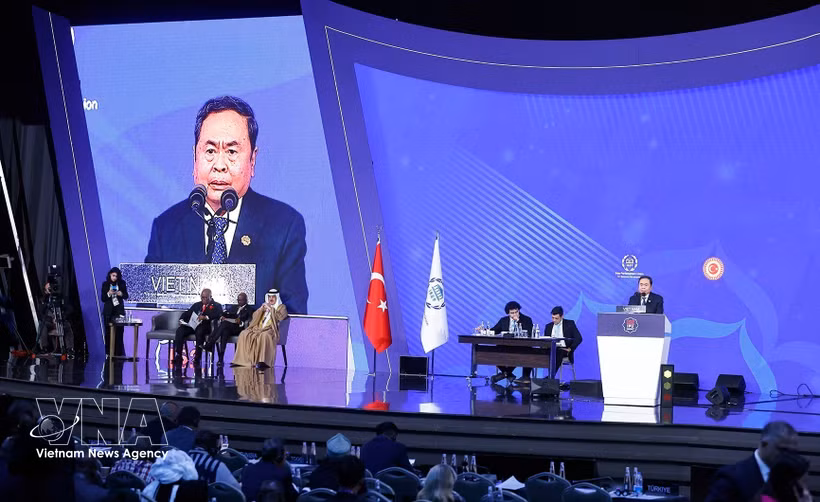 陈青敏主席在各国议会联盟第152届大会一般性辩论会上发言。图自越通社