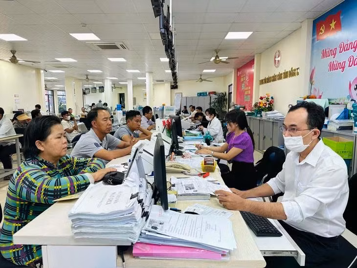 各级行政单位调整任务落实指导委员会成立。图自tuoitre.vn