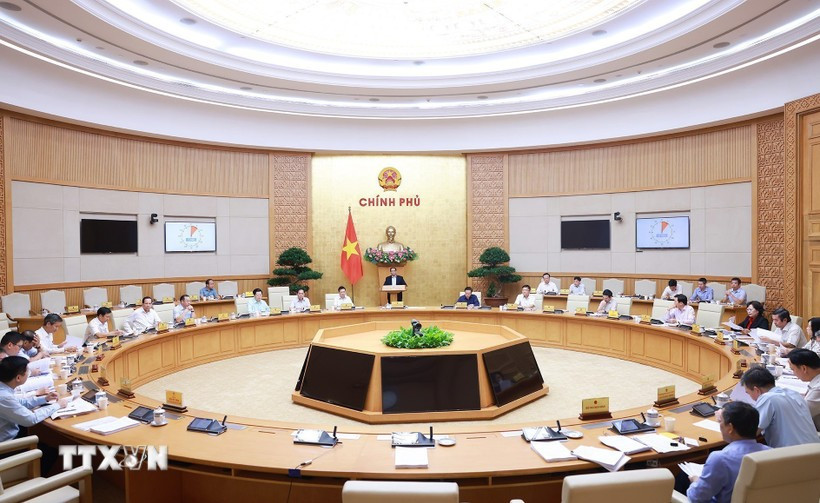 2025年9月政府立法专题会议现场。图自越通社