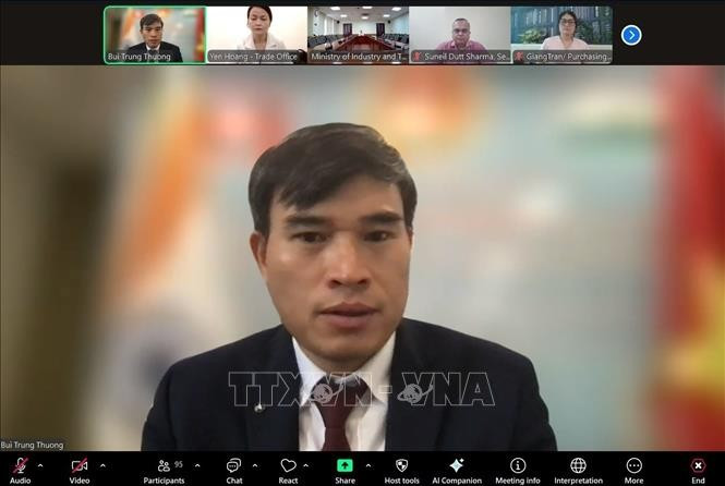 越南驻印度商务参赞裴忠上。图自越通社