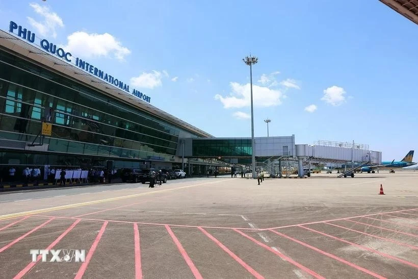 富国国际航空港。图自越通社