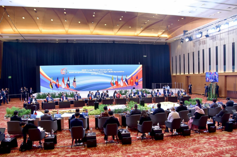 会议现场。图自越通社