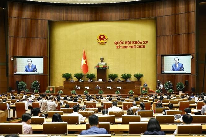 越南第十五届国会第九次会议场景。图自越通社