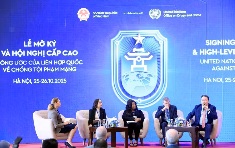 高级别政策座谈会现场。图自越通社