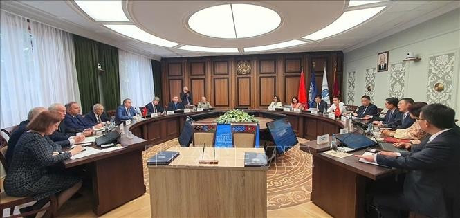 会谈现场。图自越通社