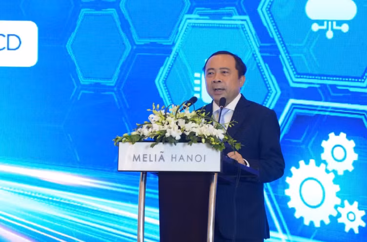 越南科技部长武海军发表讲话。图自人民报