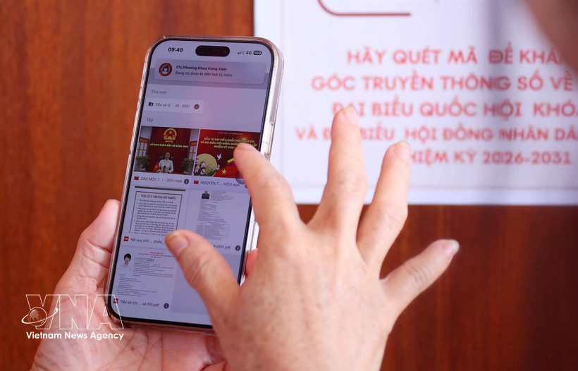 河内大力推进数字化应用服务选举工作。图自越通社