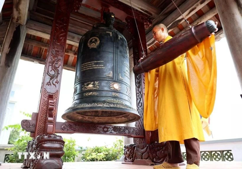 越南全国18491座寺庙将于7月1日上午同步敲响钟鼓祈愿国泰民安。图自越通社