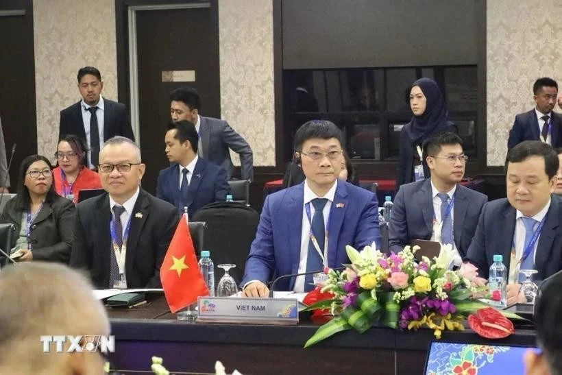 越南国会副主席武红青出席东盟议会联盟- 东盟领导人会晤筹备会议。图自越通社