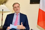 法国驻越南大使奥利维耶·布罗谢。图自越通社