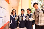 1800余名河内国民经济大学学生选民已准备好迎接这一重要日子，并在VNeID应用上“晒出”自己的投票地点。图自越通社
