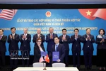 越南心英综合医院与美国迈胜医疗系统公司签署了购买迈胜S250-FIT质子放射治疗系统的合同。图自越通社