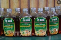 由美隆无籽柠檬制成的蜂蜜柠檬汁产品达到四星级“一乡一品”产品标准。图自越通社