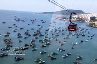 安江省富国特区菠萝岛（Hòn Thơm）跨海缆车。图自越通社