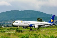 越南旅游航空公司的飞机。图自越通社