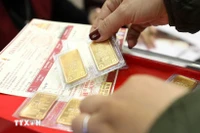 资料图：自2025年10月10日起，黄金首饰和工艺品的出口税率下调为0%。图自越通社